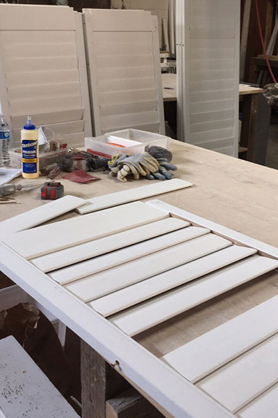 Assembling Plantation Shutters